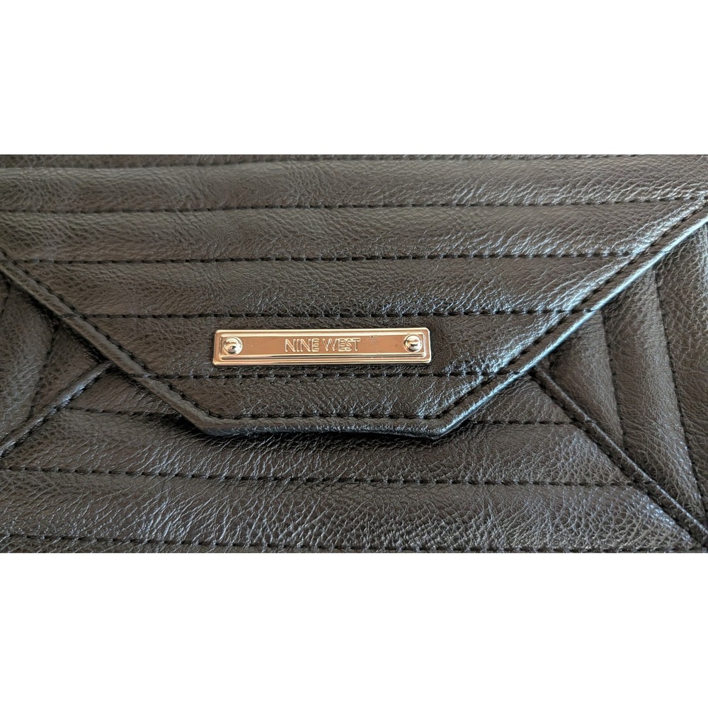 Nine West Small Black Shoulder Bag / Clutch, Faux Leather, Front Flap, 8.5" x 6" - Picture 3 of 9